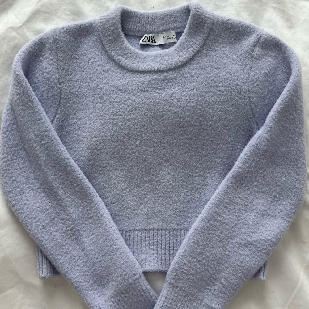 Zara cropped crew neck lavender sweater size small